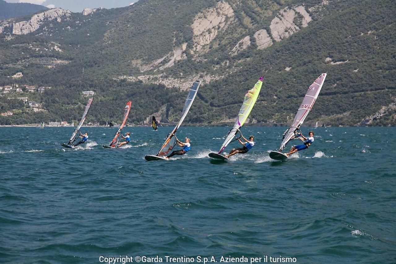 Club Nautico - Phoenix Studio Lake View Riva del Garda Exterior foto